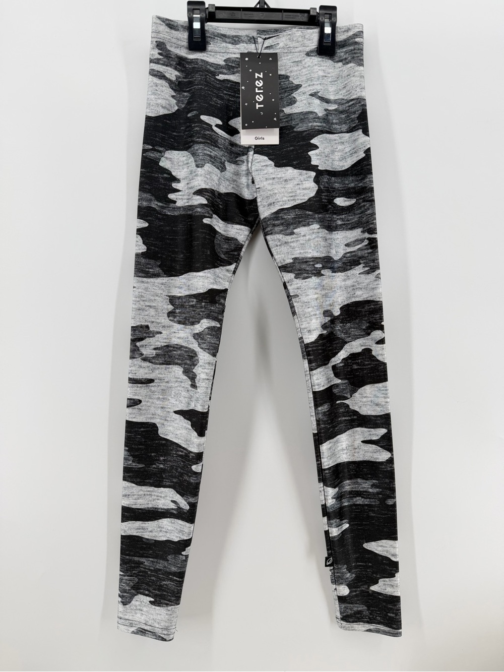 Terez Girls Black & Gray Camo Stretch Leggings Size L